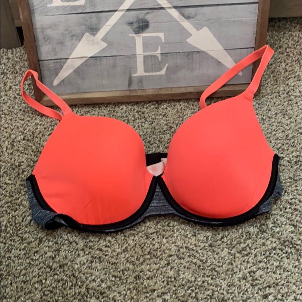 Neon orange